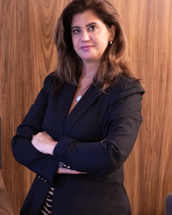 Retrato profissional de Ana Vasconcelos